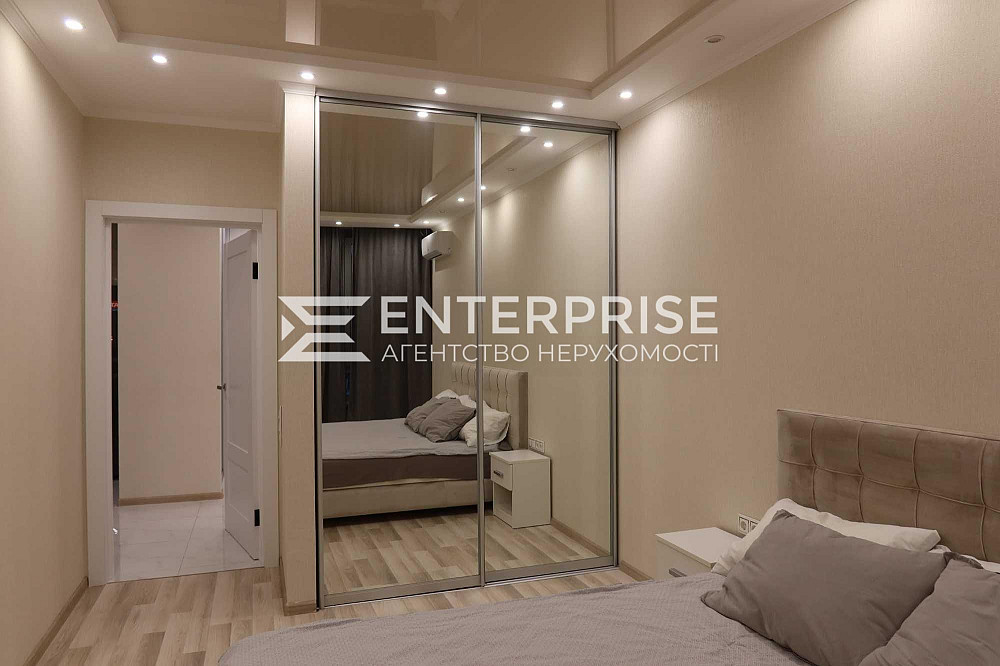 Продаж Квартира 3-кімнатна, 22/25 поверх на вул. Зарічна Київ - фото 9