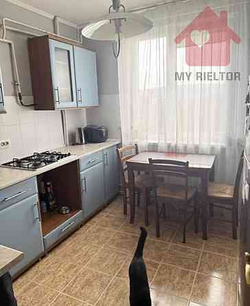 Продаж Квартира 2-кімнатна, 5/9 поверх на Нахімова Ужгород