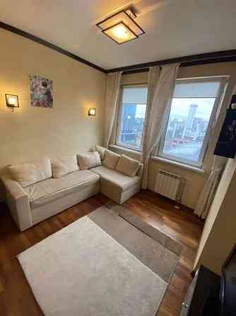 Оренда Квартира 1-кімнатна, 14/25 поверх на ул. Саксаганского Kiev