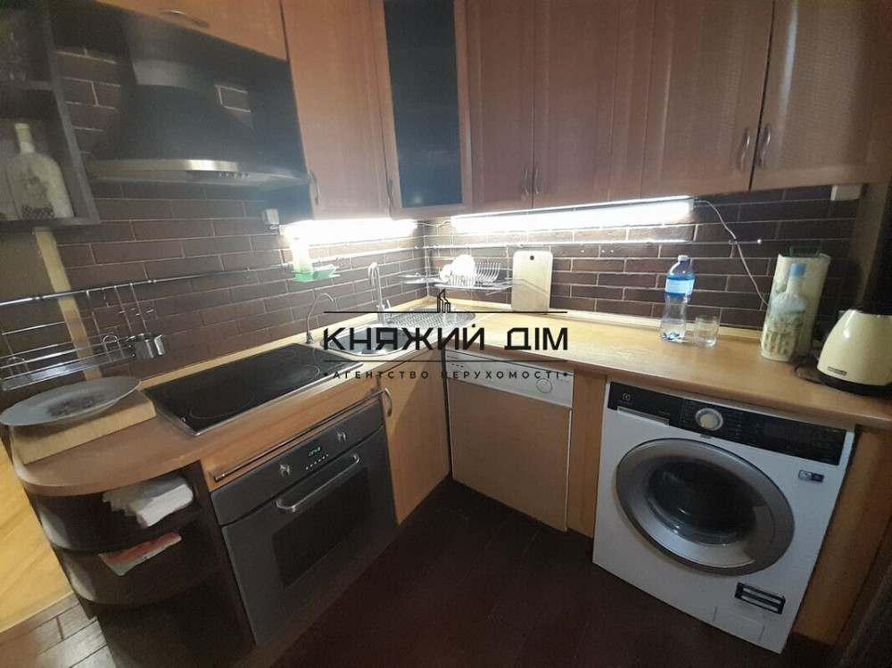 Продаж 3-кімнатної квартири, метро Житомирська 3 хв.пішки. № 21145874 Київ - фото 5