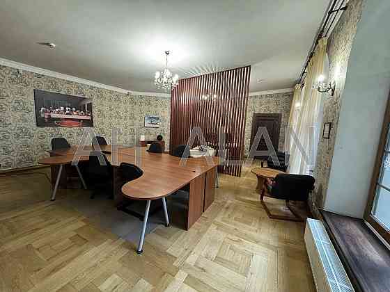 Оренда офісне приміщення на Жилянська вул., 72А приміщень - 1, поверх - 2/4 Киев