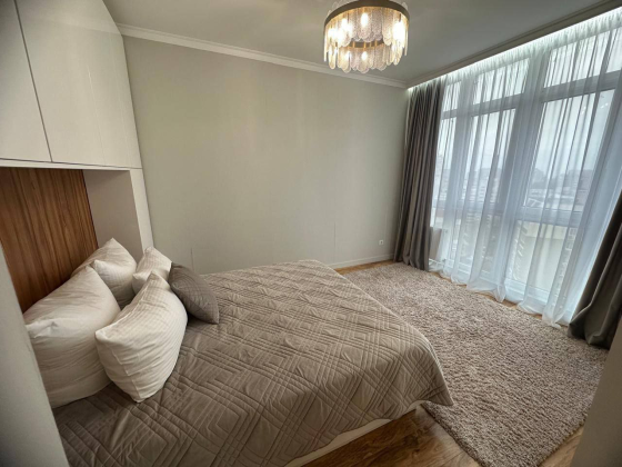 Продаж Квартира 1-кімнатна на просп. Гагарина (просп. Леси Украинки), 19в Одеса