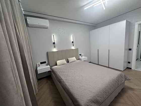 Продаж Квартира 2-кімнатна, 12/21 поверх на Михайла Максимовича вул. (Онуфрія Трутенка), 24 Київ