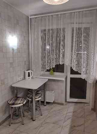 Оренда Квартира 2-кімнатна, 8/12 поверх на вул. Антоновича, 90 Київ