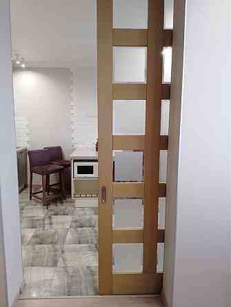 Продаж Квартира 3-кімнатна, 14/27 поверх на Кондратюка Юрія вул., д. 3 Київ