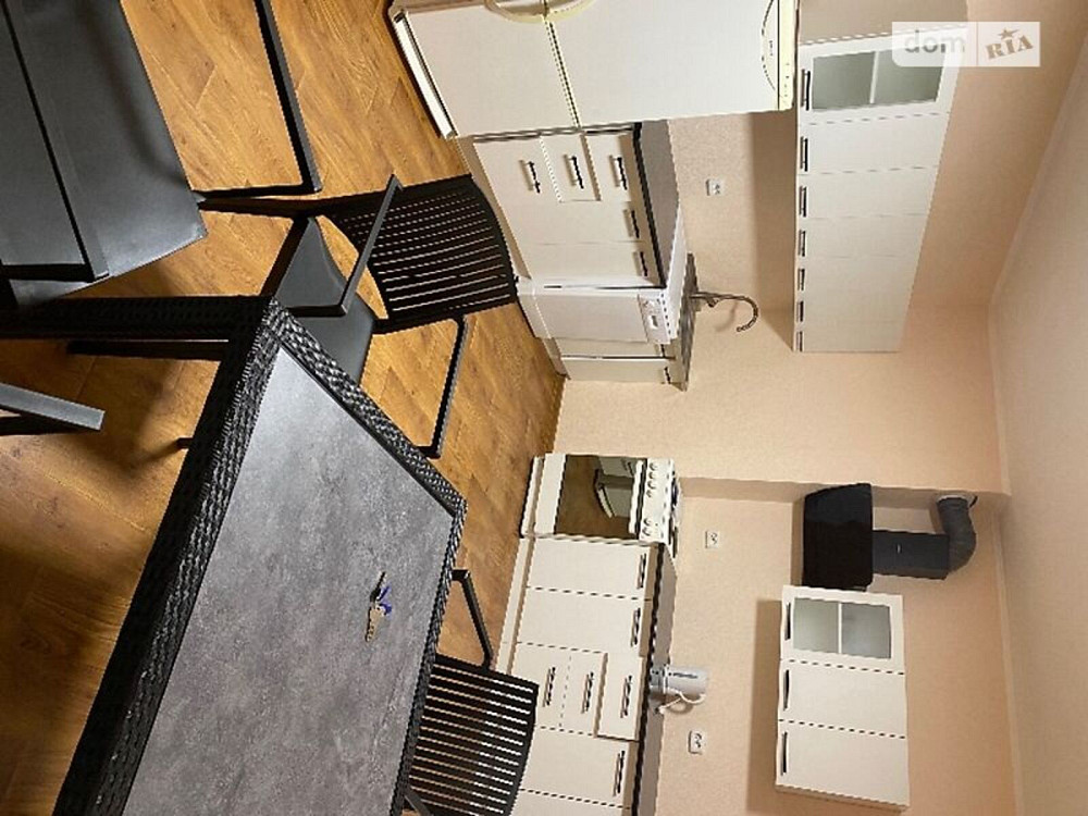 Оренда Квартира 2-кімнатна, 17/17 поверх на ул. Ревуцкого Київ - фото 1