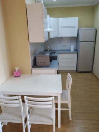 Оренда Квартира 1-кімнатна, 20/25 поверх на ул. Михаила Драгоманова, 40 Київ