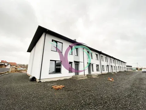 Продаж 2-поверховий   92 кв.м 3 кімн.   - фото 1