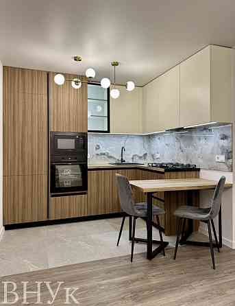 Продаж Квартира 3-кімнатна, 6/12 поверх на вул. Київська Ternopil'