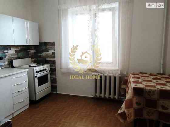 Велика світла однокімнатна квартира на Троєщині Київ