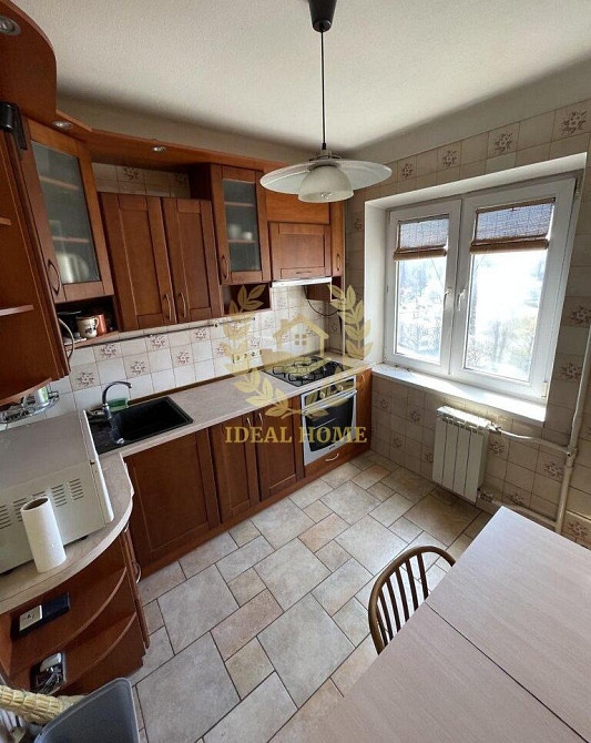 Продаж Квартира 2-кімнатна, 8/9 поверх на Милютенко ул., 15А Київ - фото 1