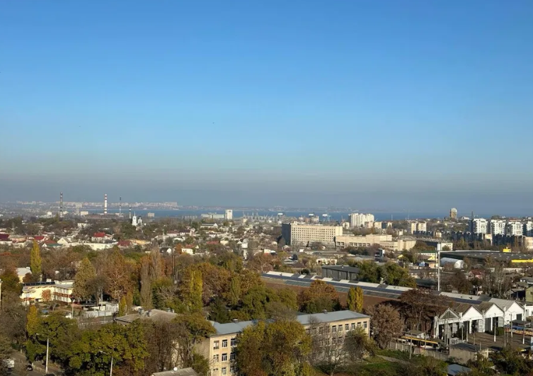 Продам 2-х комнатную квартиру в ЖК Одесские Традиции с шикарным видом.
ID 40627 Одеса - фото 7