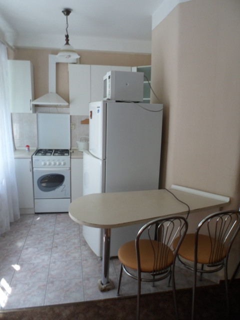 Оренда Квартира 1-кімнатна, 3/5 поверх на Печерский спуск. Київ - фото 1