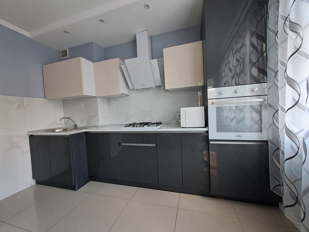 Оренда Квартира 1-кімнатна, 3/10 поверх на Тролейбусна вул., 4Б Тернопіль - фото 2