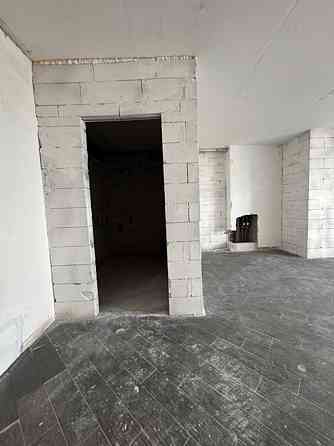 Продаж Квартира 1-кімнатна, 25/25 поверх на Харківське шосе, 182 Київ