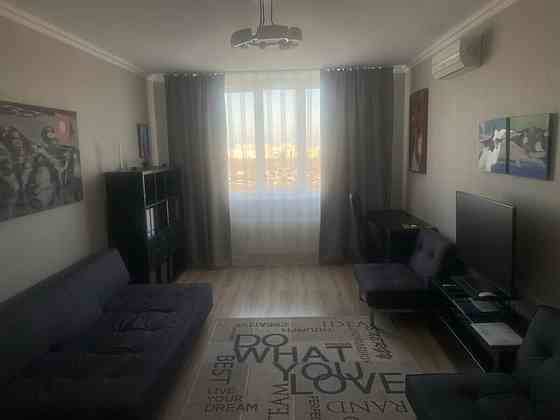 Продаж Квартира 3-кімнатна, 19/22 поверх на Михайла Максимовича вул. (Онуфрія Трутенка), 3Г Kiev