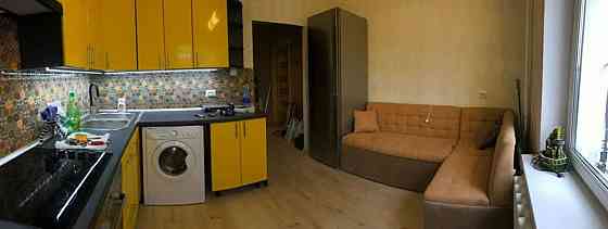 Продаж Квартира 1-кімнатна, 1/19 поверх на Драгоманова, 1к Київ