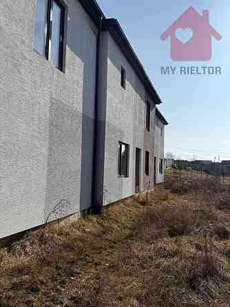 Продаж дуплексу поруч з центром! Може бути з ремонтом! Uzhhorod