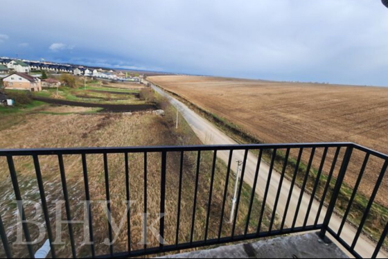 Продаж Квартира 3-кімнатна, 5/5 поверх на вул. Сонячна Тернопіль