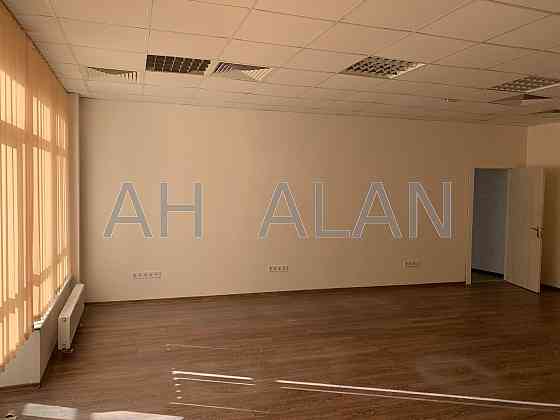 Оренда офісне приміщення на Євгена Коновальця вул., 36Д поверх - 8/10 Київ