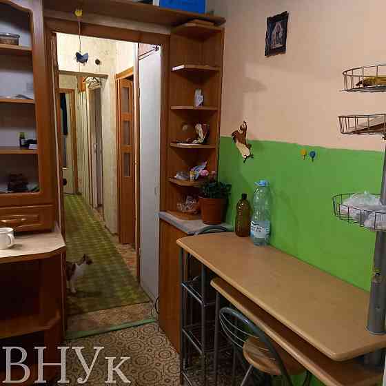 Продаж Квартира 3-кімнатна, 2/5 поверх на Соборності Луцк