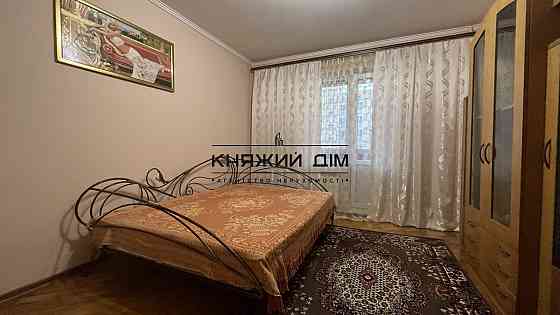 Оренда Квартира 3-кімнатна, 6/9 поверх на Бажана Николая просп. Kiev