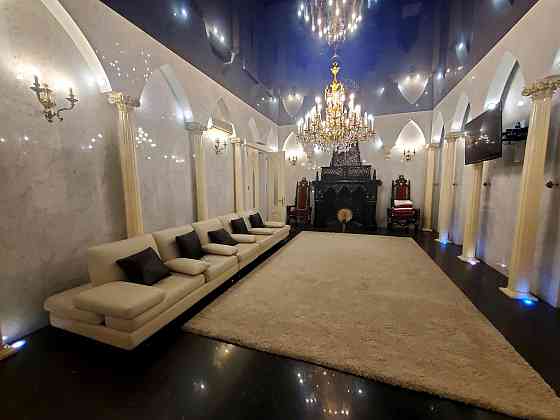 Продаж Квартира 6-кімнатна, 1/5 поверх на Саксаганського вул., д. 22-Б Kiev