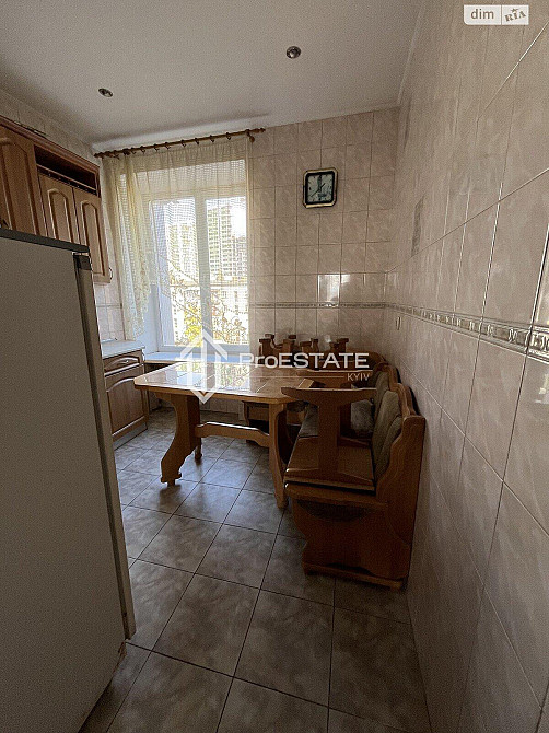 Продаж Квартира 3-кімнатна, 5/5 поверх на вул. Харьковское Київ - фото 10