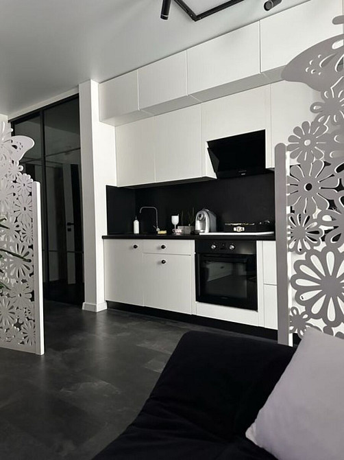 Продаж Квартира 1-кімнатна, 1/7 поверх на Регенераторная, 4 Киев - изображение 2