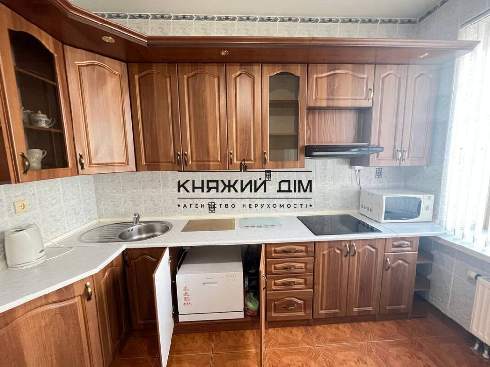 Оренда Квартира 1-кімнатна, 4/6 поверх на Дмитриевская ул. Киев - изображение 8