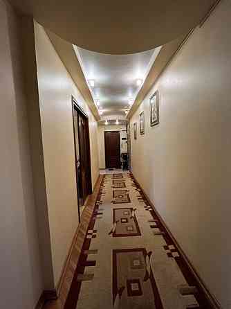 Продаж Квартира 3-кімнатна, 3/10 поверх на вул. Роксоляни Львов