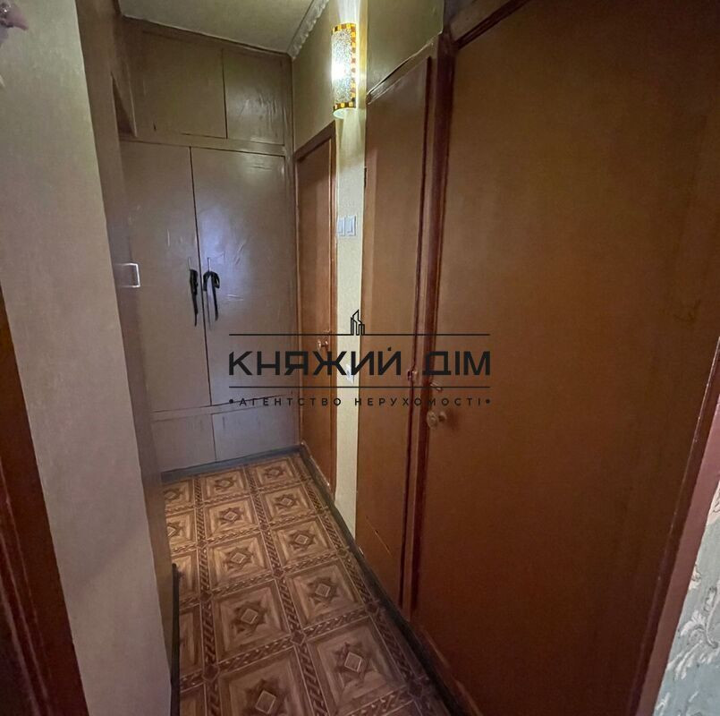 Продаж 2-кімнатної роздільної квартири наТроєщині. № 21145730 Київ - фото 4