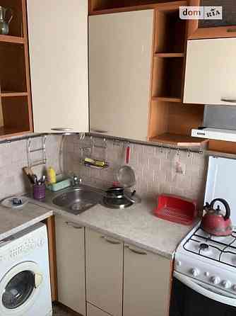 Оренда Квартира 1-кімнатна, 5/5 поверх на ул. Рижская Kiev