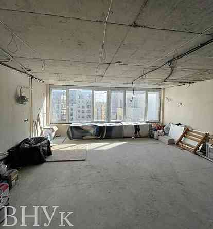 Продаж Квартира 3-кімнатна, 9/10 поверх на вул. Бандери С. Тернопіль