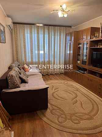 Продаж Квартира 2-кімнатна, 9/9 поверх на вул. Рональда Рейгана Киев