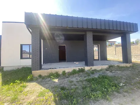 Продаж 1-поверховий   160 кв.м 3 кімн. на Кулика і Гудачека (Макарова) вулиця Рівне - фото 1