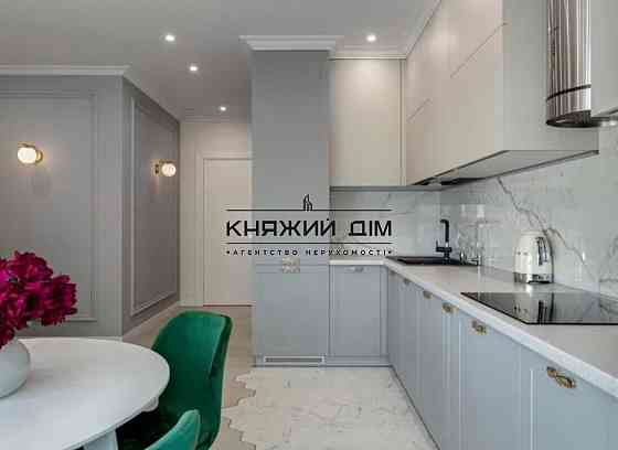 Продаж двокімнатної квартири з дизайнерським ремонтом в ЖК Київ