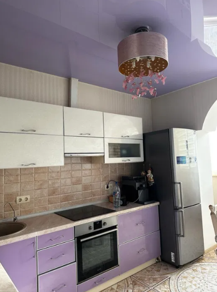 Продам квартиру с ремонтом и видом на лиман в ЖК "Янтарный" (п.Котовского)  - фото 1