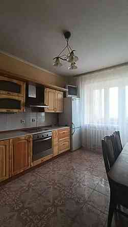 Оренда Квартира 2-кімнатна, 3/18 поверх на Срібнокільська, 24 Київ