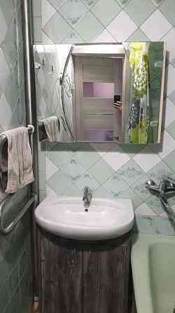 Оренда Квартира 3-кімнатна, 9/9 поверх на пл. Победы Киев