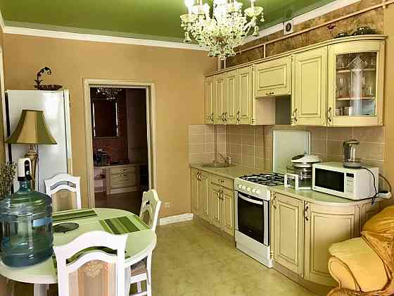 Продаж Квартира 1-кімнатна, 1/5 поверх на Таирова, 6/3 Одеса