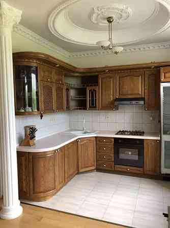 Оренда Квартира 3-кімнатна, 5/5 поверх на ул. Михаила Стельмаха Kiev