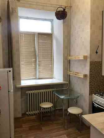 Оренда Квартира 2-кімнатна, 1/5 поверх на ул. Сечевых Стрельцов Київ