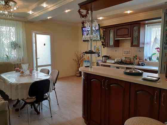 Продам  дом на Фонтане - 12 ст. Б.Фонтана Одеса