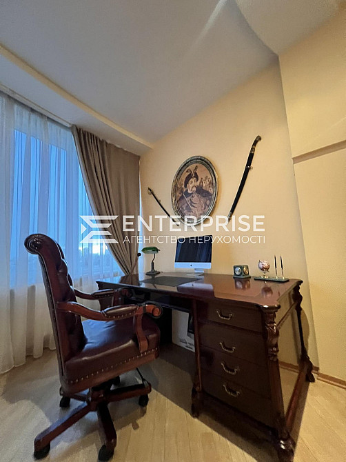 Продаж 3к Квартира 159.4 кв.м Молдавская вул. Київ - фото 14