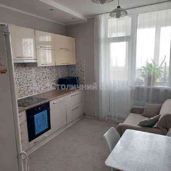 Продаж Будинок 1-кімнатний на Сікорського Ігоря Авіаконструктора вул., 1 Київ