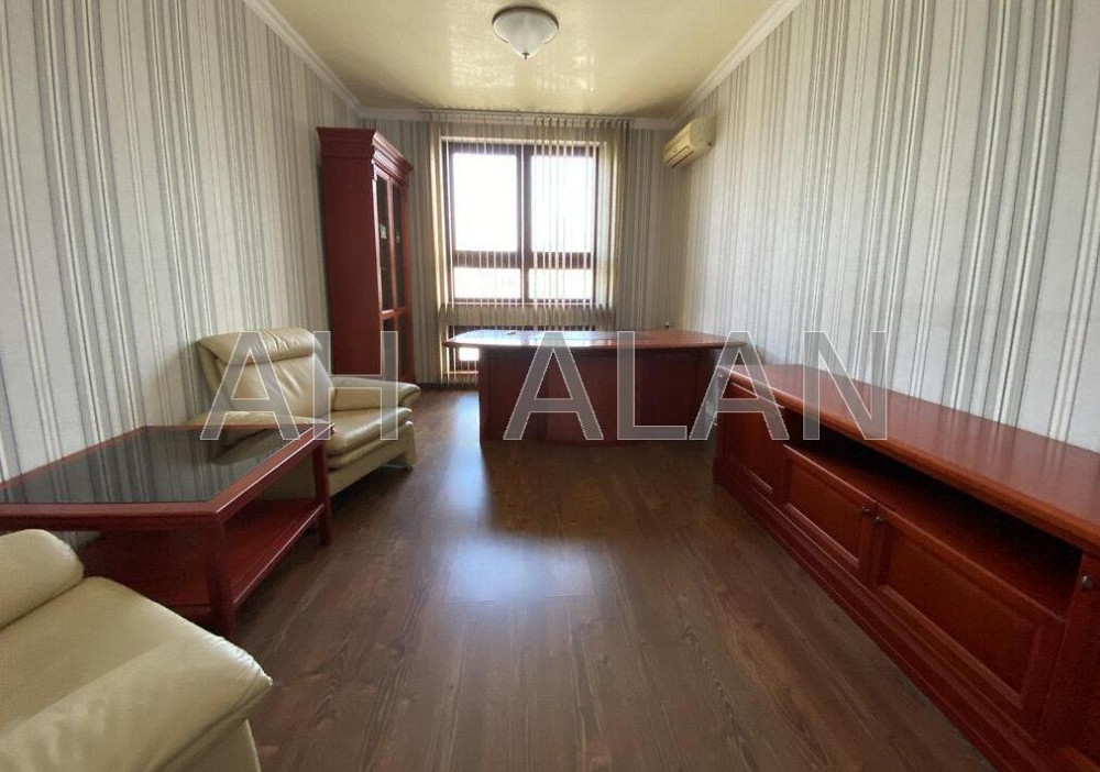 Оренда Будинок 4-кімнатний на Руставелі Шота вул., 44 Київ - фото 1