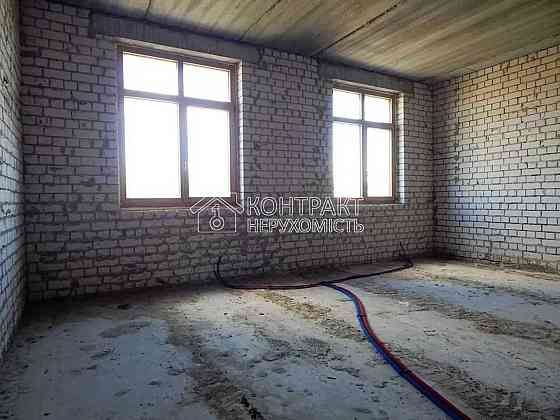 Продаж Квартира 3-кімнатна, 8/8 поверх на вул. Сумська Kharkiv