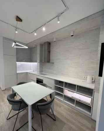 Оренда Квартира 2-кімнатна, 6/17 поверх на Большая Арнаутская ул. Одесса