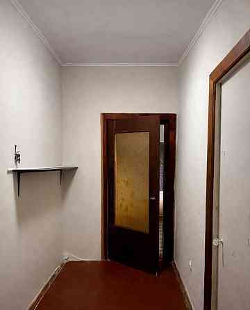 Продаж Квартира 2-кімнатна, 8/10 поверх на Маяковского Владимира вул., д. 93-Б Киев